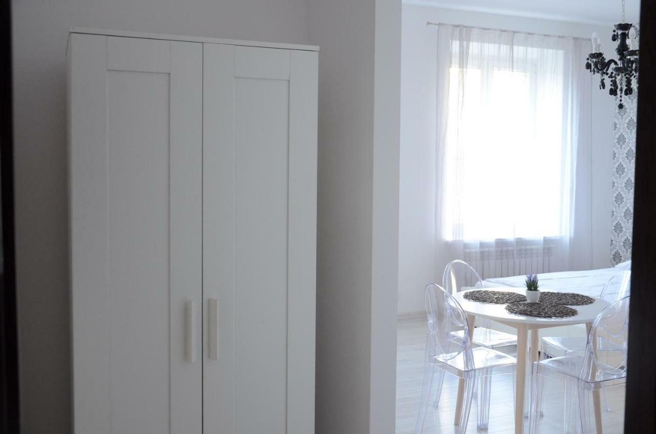 Multi Apartment Lakowa 18 比亚韦斯托克 外观 照片